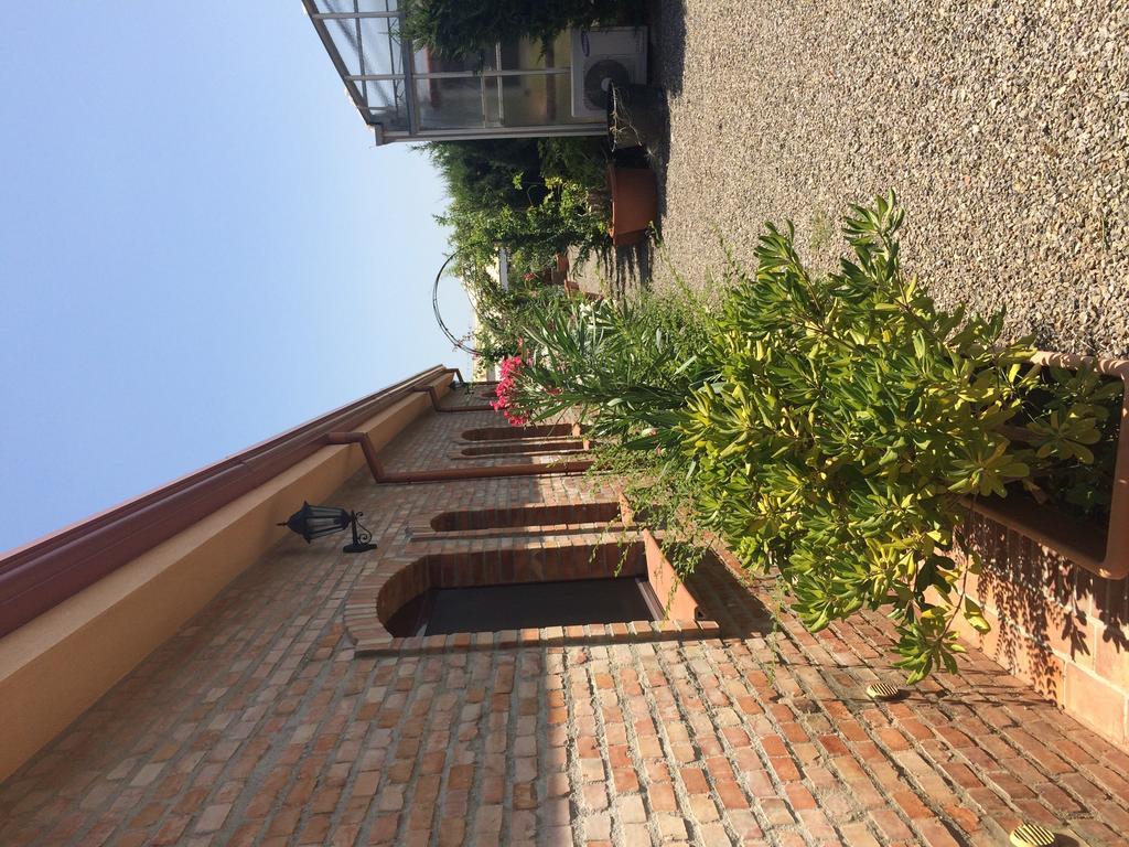 Villa Società Agricola MG Florplant à Francavilla Marittima Extérieur photo