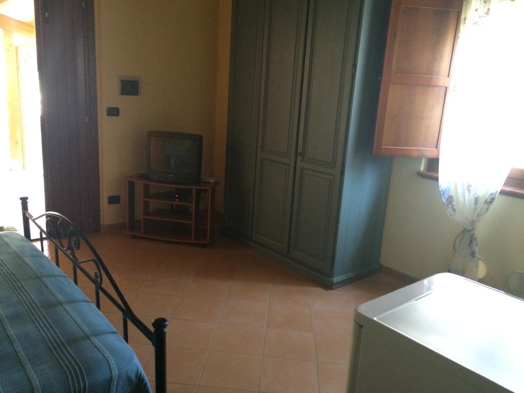 Villa Società Agricola MG Florplant à Francavilla Marittima Chambre photo